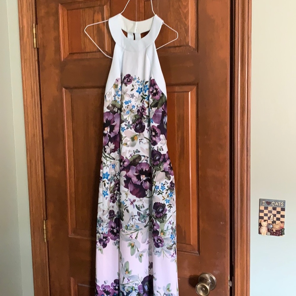 Ziloh Floral Print Maxi Dress
TED BAKER LONDON